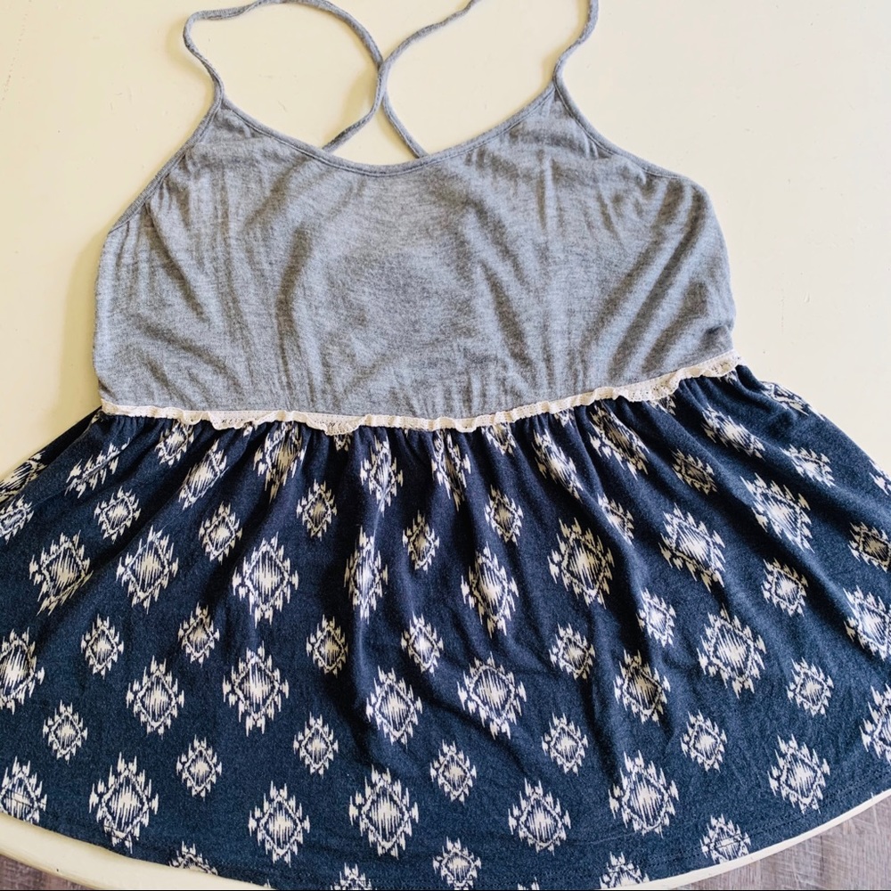 Rue 21 ✨ Spaghetti strap cropped tank top. 👗
